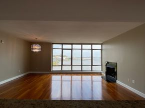 8100 River Rd 917, North Bergen NJ 07047