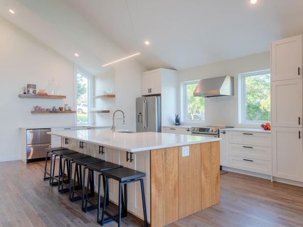 3401 Beartree CIR, Austin TX 78730