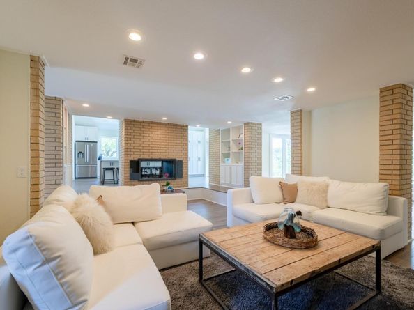 3401 Beartree CIR, Austin TX 78730