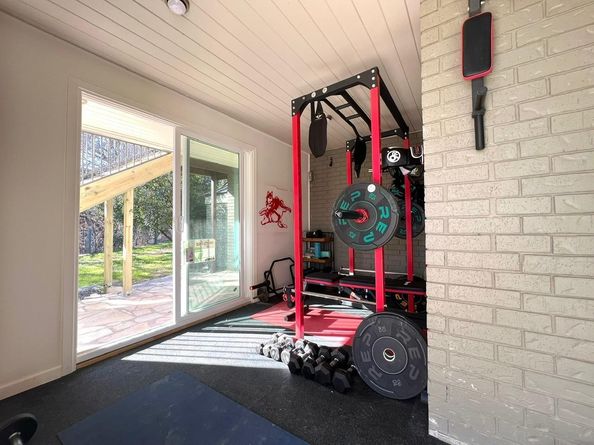 3401 Beartree CIR, Austin TX 78730