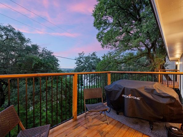 2300 Spring Creek DR, Austin TX 78704