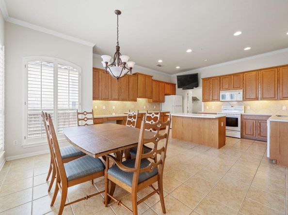6212 Tasajillo TRL, Austin TX 78739