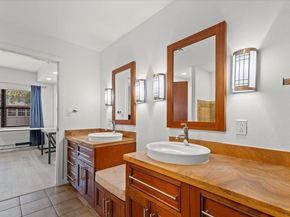 1812 West Ave 306, Austin TX 78701