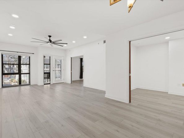 1812 West Ave 306, Austin TX 78701