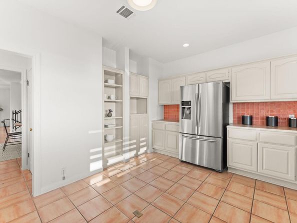 5913 N West PL, Austin TX 78731