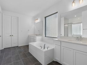 1437 Blue Moon DR, Georgetown TX 78628
