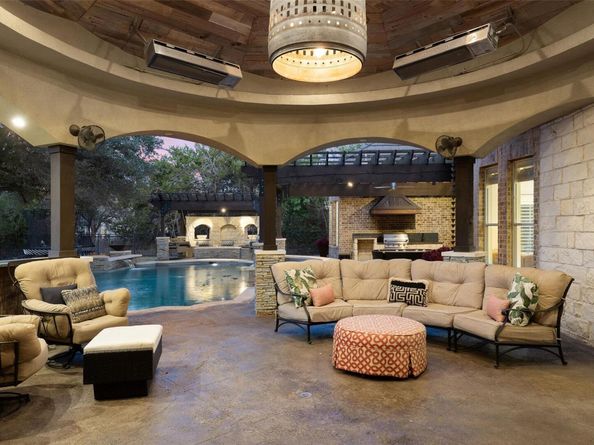 11700 Eagles Glen Dr, Austin TX 78732