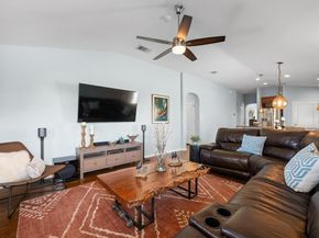7309 Lookout Bluff TER D5, Austin TX 78735
