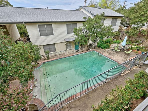 3902 Peterson Ave 203, Austin TX 78756