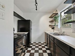 3902 Peterson Ave 203, Austin TX 78756
