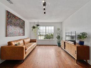 3902 Peterson Ave 203, Austin TX 78756