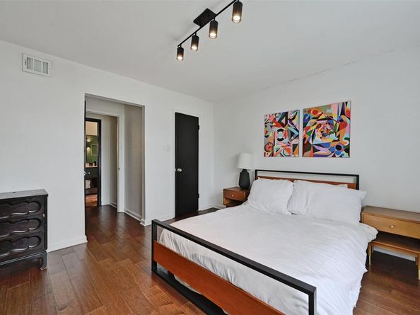 3902 Peterson Ave 203, Austin TX 78756