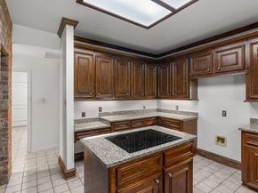 11115 Shady Hollow DR, Austin TX 78748