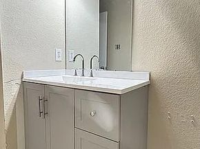 5211 Viewpoint DR, Austin TX 78744