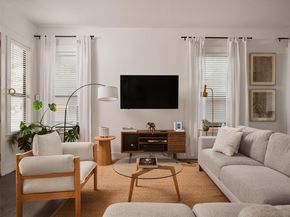 2002 E 13th ST A, Austin TX 78702