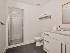 2002 E 13th ST A, Austin TX 78702