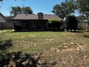 407 Hillside DR, Round Rock TX 78681