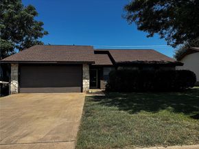 407 Hillside DR, Round Rock TX 78681