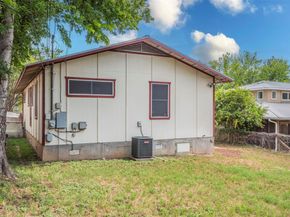 2104 New York Ave, Austin TX 78702