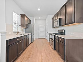 7910 Lennon DR, Austin TX 78744