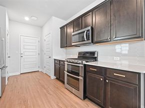 7910 Lennon DR, Austin TX 78744