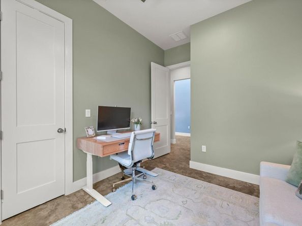 4110 Idlewild RD B, Austin TX 78731