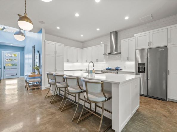 4110 Idlewild RD B, Austin TX 78731