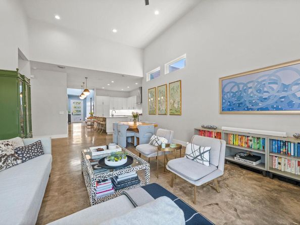 4110 Idlewild RD B, Austin TX 78731
