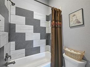 19908 Victoria Chase RD, Lago Vista TX 78645