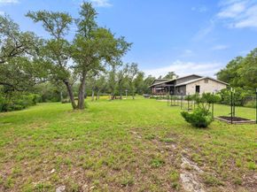 9207 Claxton DR, Austin TX 78736