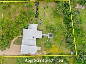9207 Claxton DR, Austin TX 78736