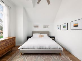 4602 Alf Ave B, Austin TX 78721