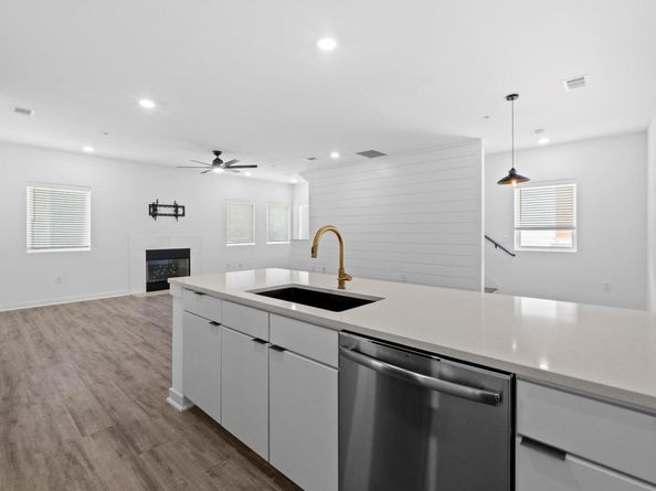 5924 S Congress Ave 114S, Austin TX 78745