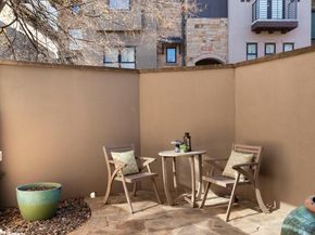 6533 E Hill DR 24, Austin TX 78731