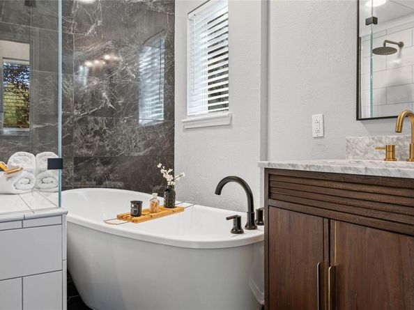 7500 Shadowridge RUN 38, Austin TX 78749