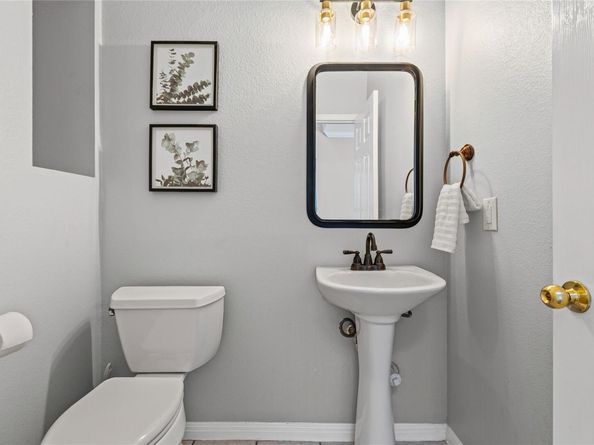 7500 Shadowridge RUN 38, Austin TX 78749