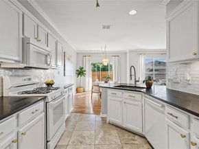 7500 Shadowridge RUN 38, Austin TX 78749
