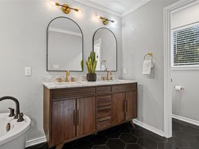 7500 Shadowridge RUN 38, Austin TX 78749