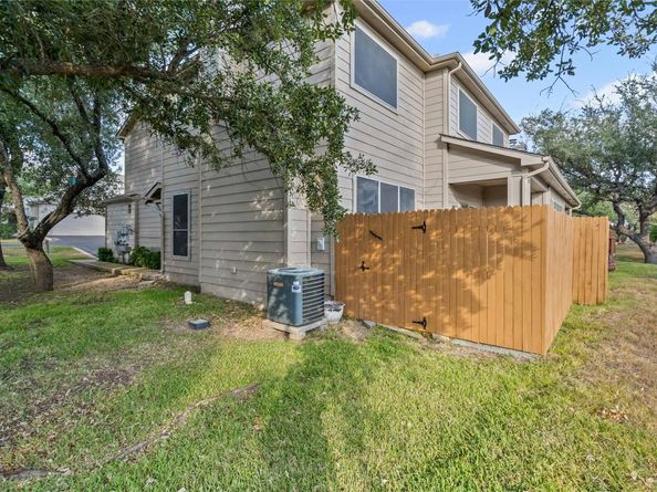 7500 Shadowridge RUN 38, Austin TX 78749