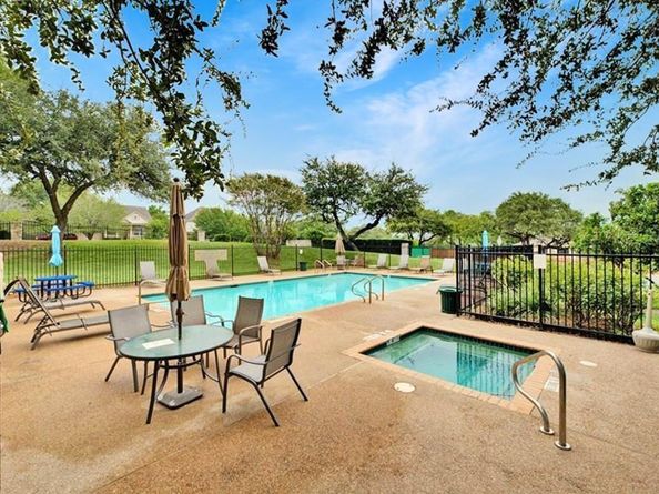 7500 Shadowridge RUN 38, Austin TX 78749