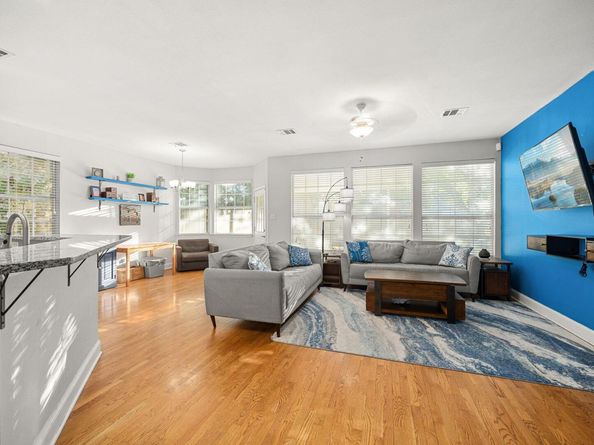 1515 Natural Bridge LN, Pflugerville TX 78660