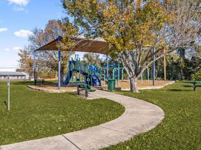 1515 Natural Bridge LN, Pflugerville TX 78660