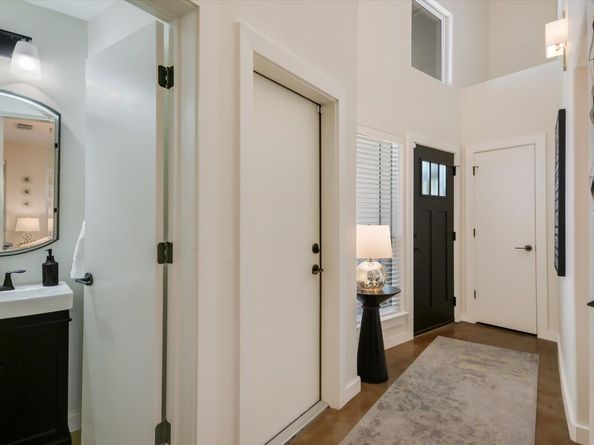 2114 Goodrich Ave 3, Austin TX 78704