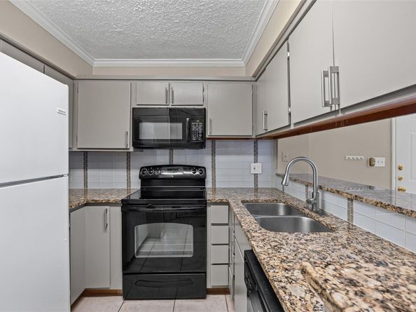 2510 San Gabriel ST 204, Austin TX 78705