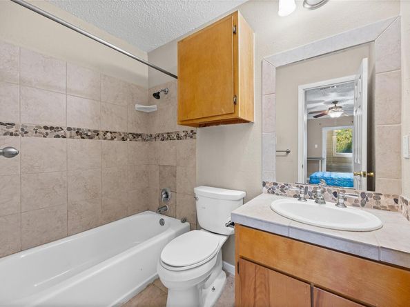 2510 San Gabriel ST 204, Austin TX 78705