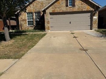 213 Peggy DR