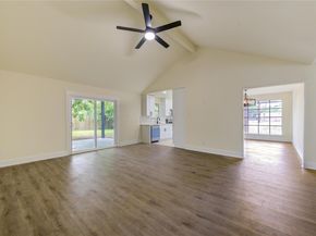 10618 Braewick DR, Houston TX 77096