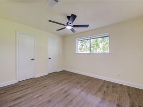 10618 Braewick DR, Houston TX 77096