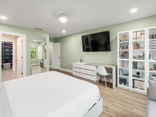 12914 Leatherback LN, Austin TX 78729