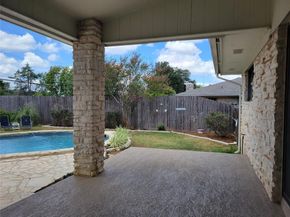 2008 Meadow Brook DR, Round Rock TX 78664